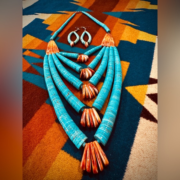 Authentic Turquoise necklace and earring set - Picture 2 of 4